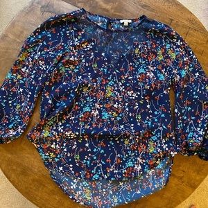 Women’s Spring top